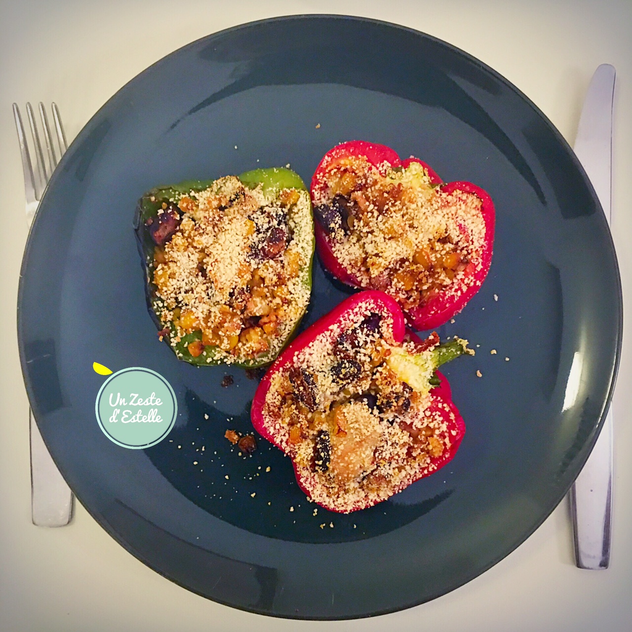 Poivrons farcis façon texane, un plat vegan - Un Zeste d'Estelle