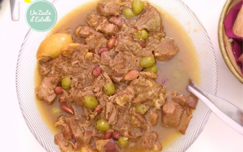 Tagine d'agneau au citron, amandes et olives